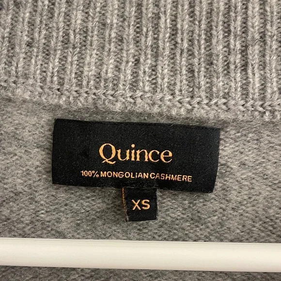 Quince Oversized Gray Crew Neck Sweater - Picture 2 of 6